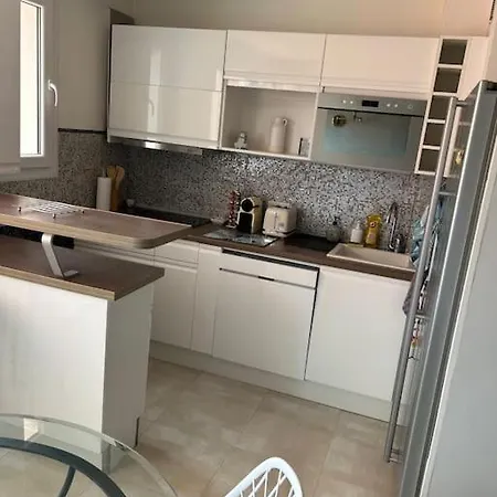 T3 Centre Port - 7 Mm A Pied De La Apartment *